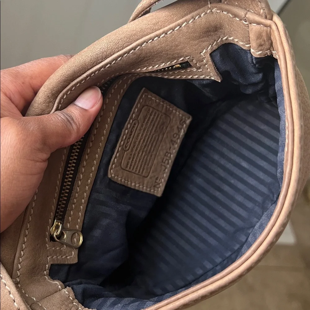 Coach Nubuck Sonoma Flap Bag 4946 - Picture 5 of 7